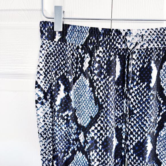 Diane von Furstenberg Bennet Two Animal Blue Snake Print Silk Pants - Picture 3 of 12